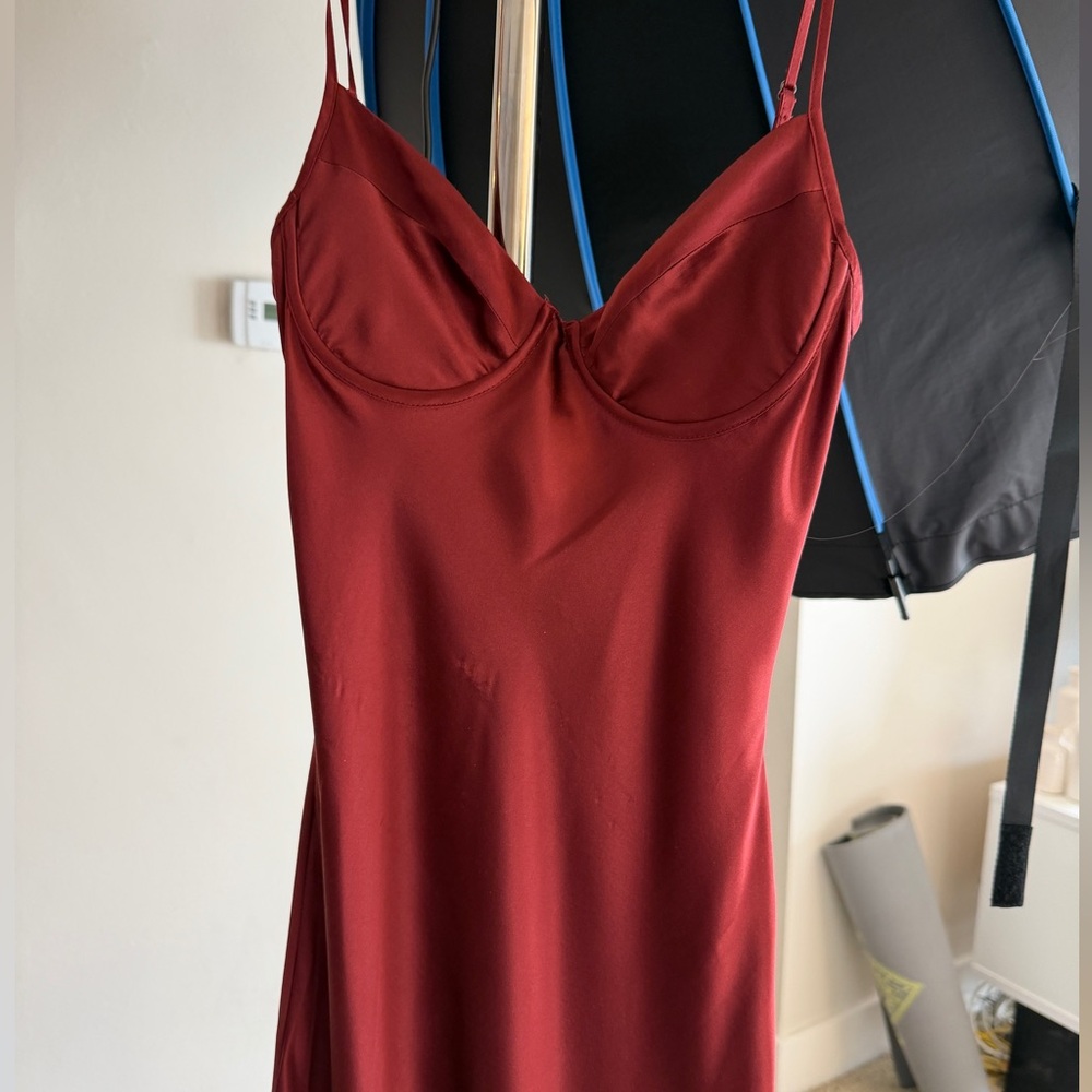 Reformation Silk Neva Dress in Romance, *light flaws* - Picture 5 of 11